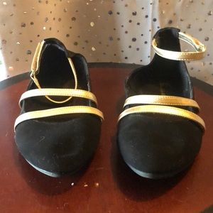 American Eagle flats